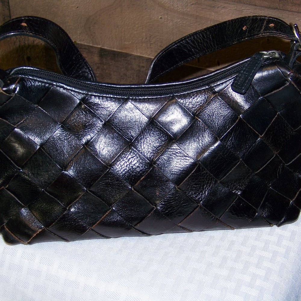 Wilson Black Leather Woven Purse